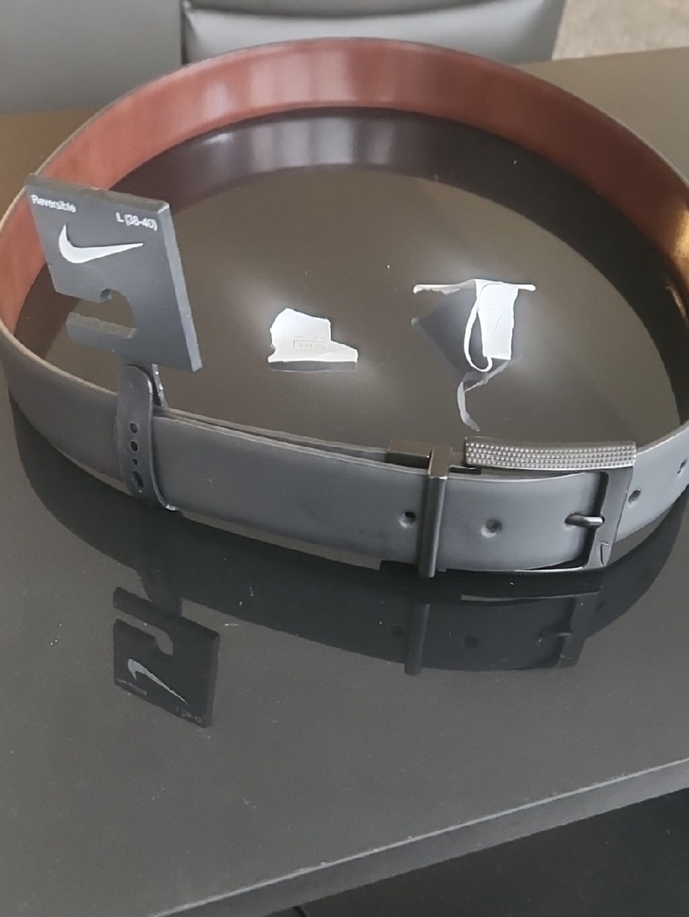 Nike Reversible Men's Black and Brown Leather Belt